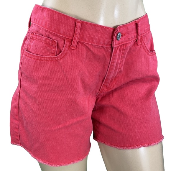 Old Navy The Sweetheart Red Raw Hem Jean Shorts - Picture 3 of 14